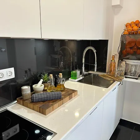 Sky Hill * موستار