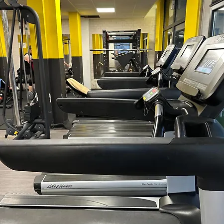 Sky Hill شقة موستار