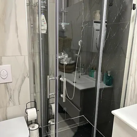 Sky Hill * موستار